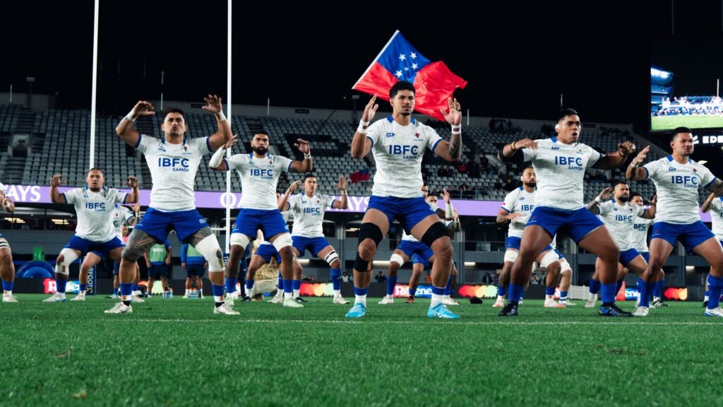 manu samo players doing Siva Tau